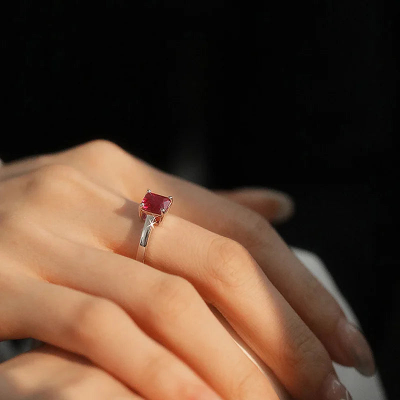 CHARMING Luxury Created Ruby Gemstone Rings for Women 925 Sterling Silver Engagement Fine Fashion Jewelry Part Gifts New 2025